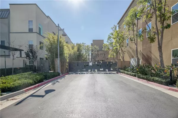 Gardena, CA 90248,1512 W Artesia #H