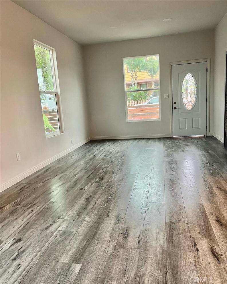 Anaheim, CA 92801,333 E Julianna ST