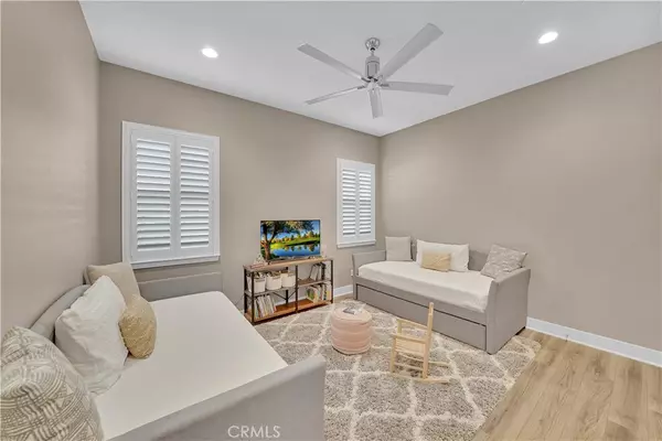 Corona, CA 92883,11655 Oakton WAY