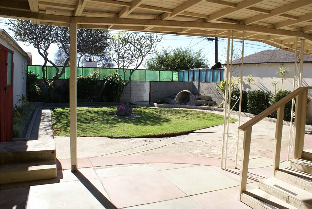 Long Beach, CA 90806,612 W 36th St.