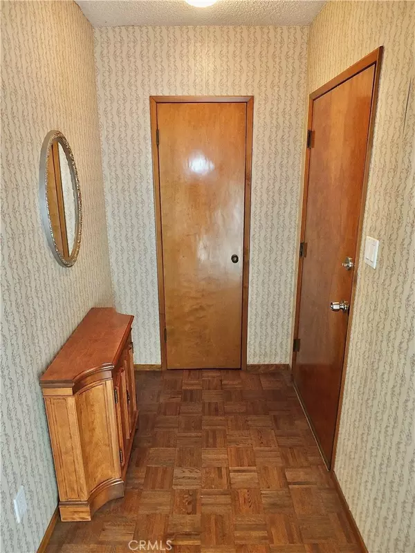 Bellflower, CA 90706,10117 Palm ST