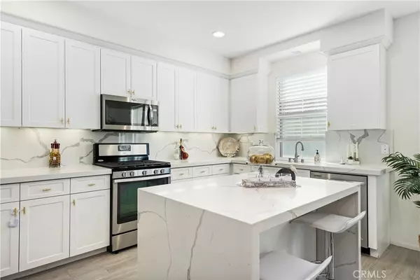 Placentia, CA 92870,1546 E Spruce ST