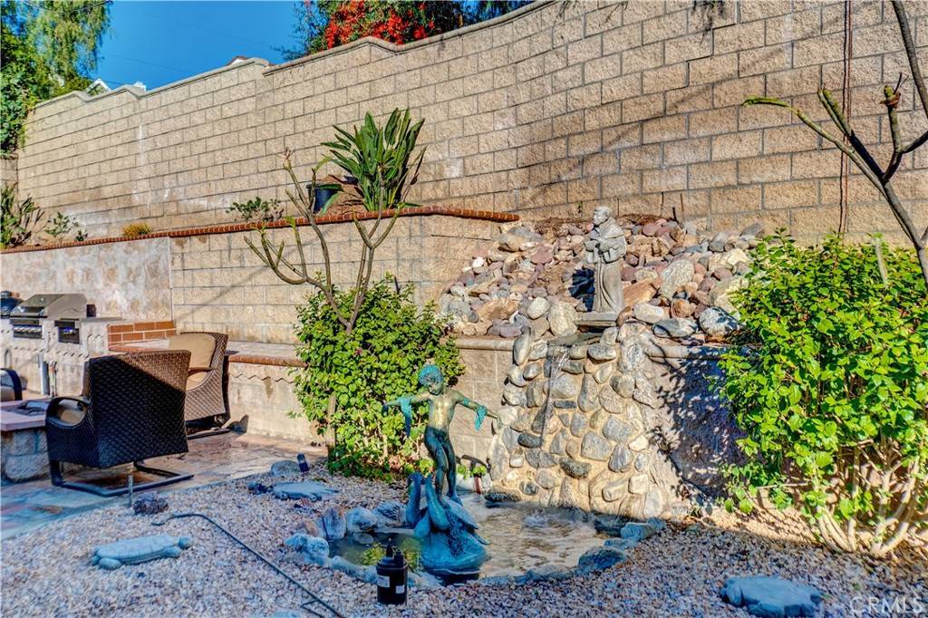 La Habra, CA 90631,1022 Turndell RD