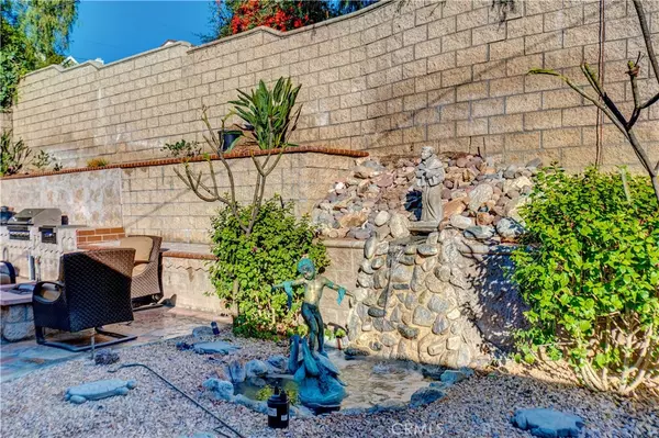 La Habra, CA 90631,1022 Turndell RD