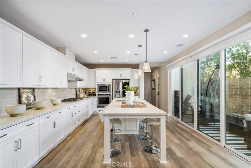 Irvine, CA 92618,220 Terrapin