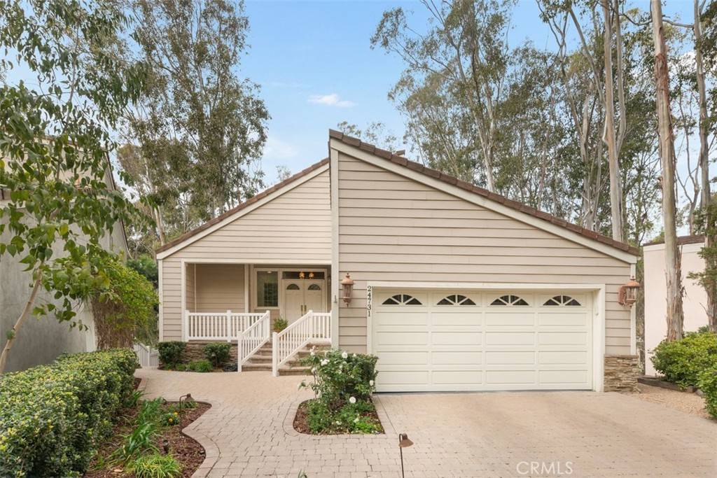 24731 Woodhill LN, Lake Forest, CA 92630
