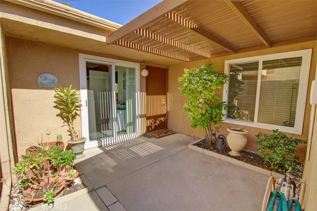 Yorba Linda, CA 92886,4769 Logana
