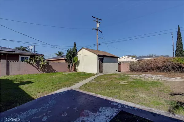 Bellflower, CA 90706,10263 Muroc ST
