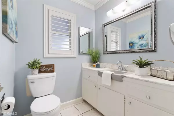 Yorba Linda, CA 92886,5171 Santa Fe
