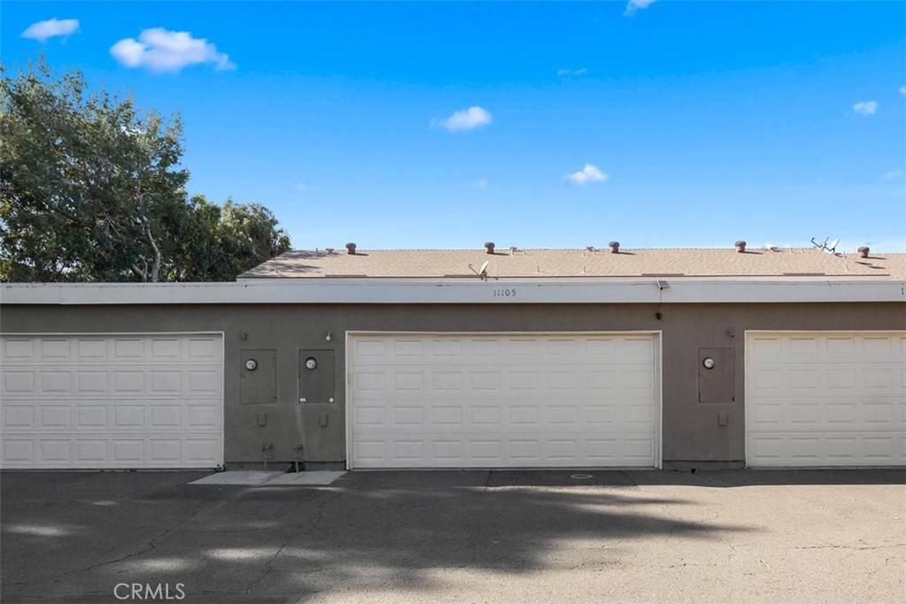 Stanton, CA 90680,11105 Trojan WAY