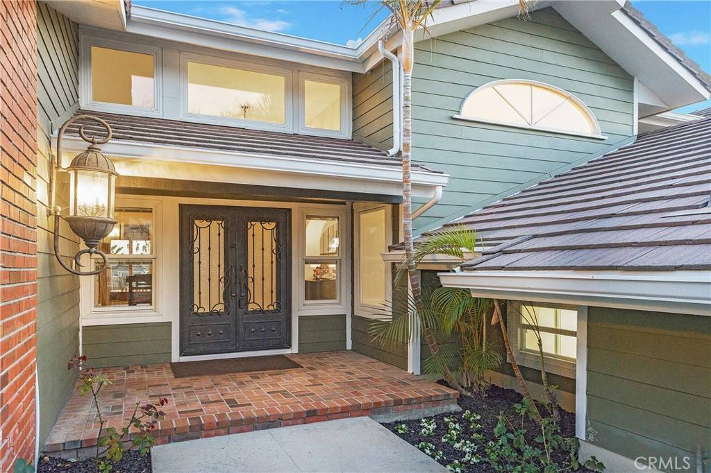 Yorba Linda, CA 92887,22410 Starwood DR