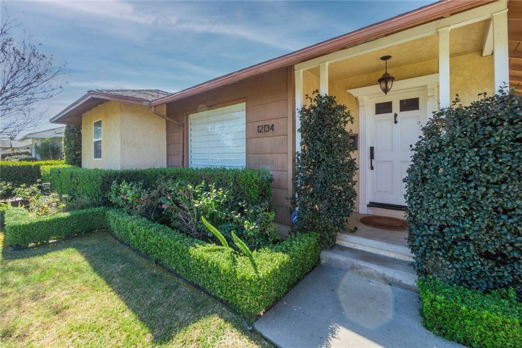 El Monte, CA 91732,12134 Pineville ST