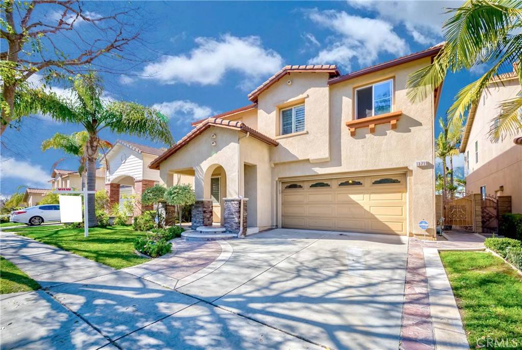 La Mirada, CA 90638,13719 Capistrano RD