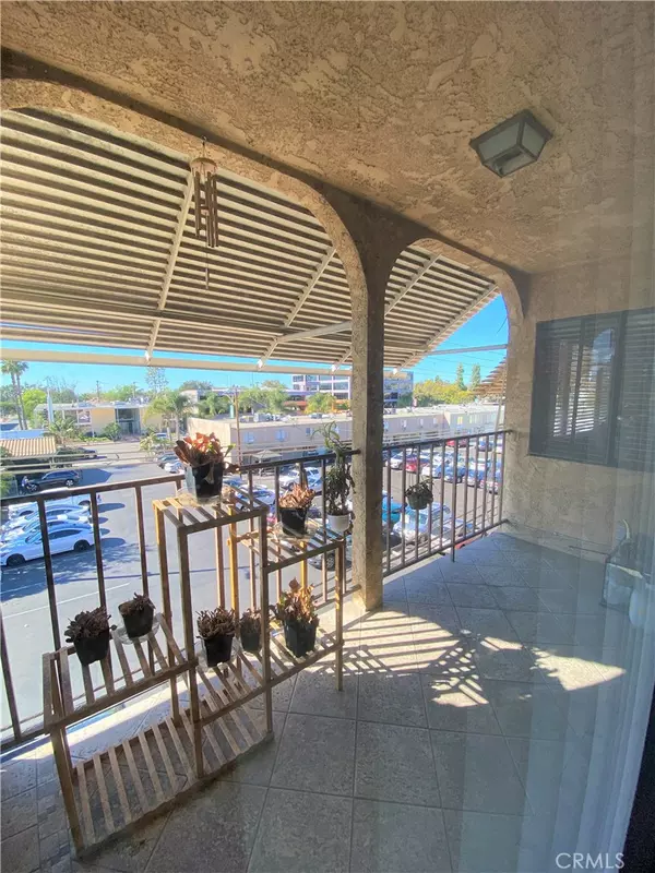 Long Beach, CA 90807,3511 Elm AVE #408