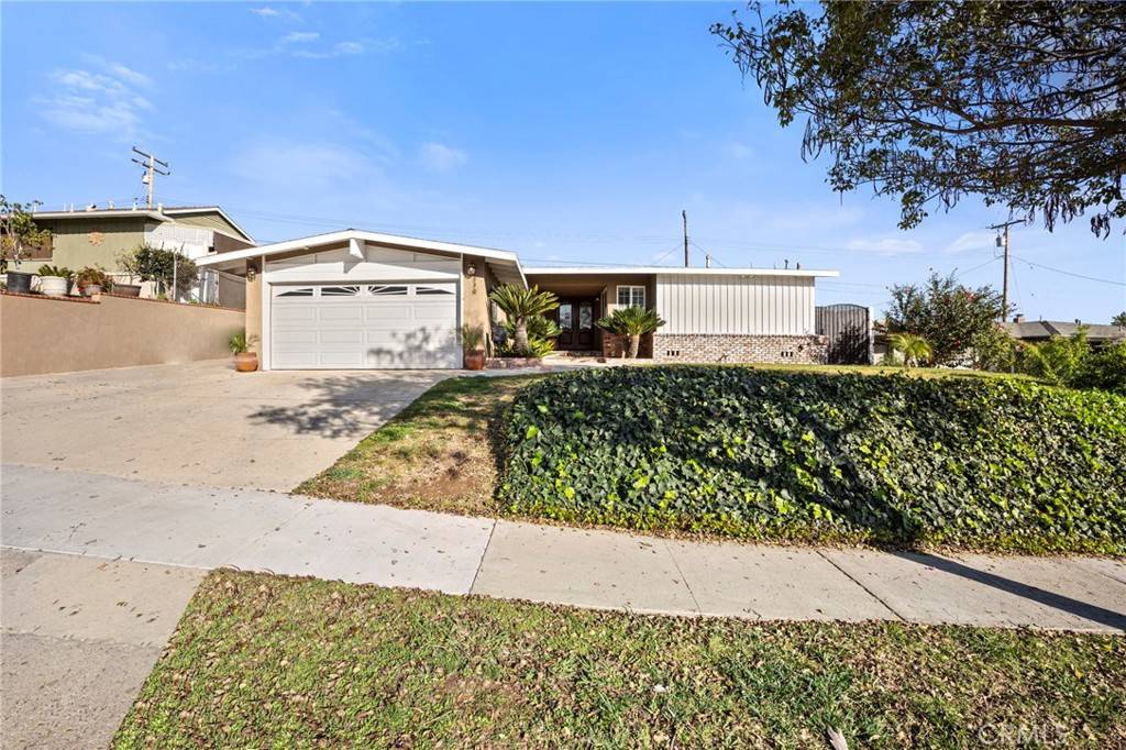 La Habra, CA 90631,530 N Fonda ST