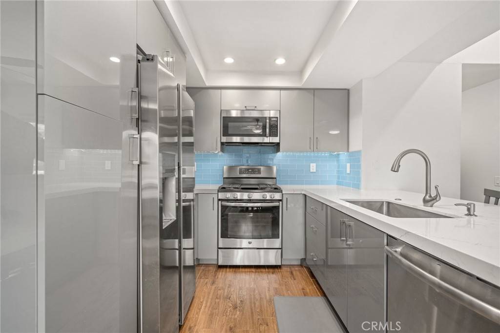 Yorba Linda, CA 92887,5893 Portsmouth RD #259