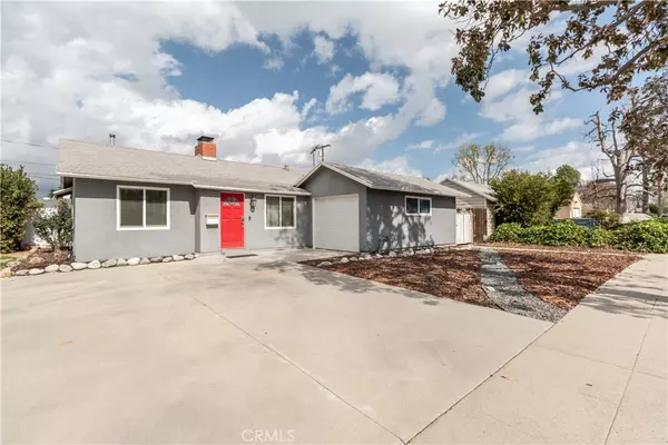 17437 Stagg ST, Northridge, CA 91325