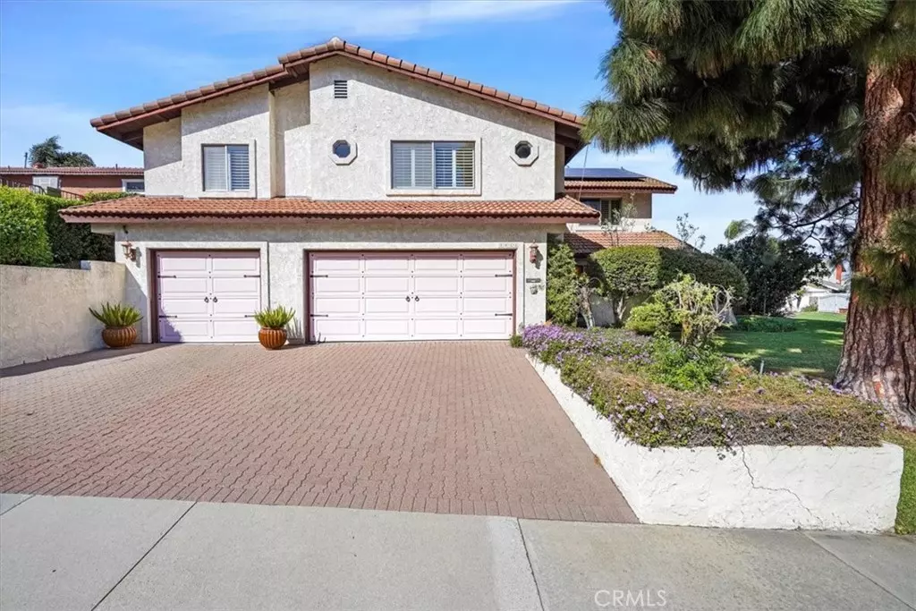 Rancho Palos Verdes, CA 90275,1433 Caddington DR