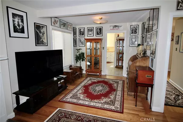 South San Francisco, CA 94080,209 Northwood Drive
