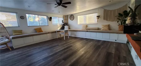 Westminster, CA 92683,14162 Riverton CIR