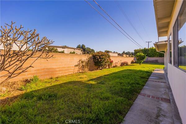 Anaheim, CA 92804,3301 W Keys LN