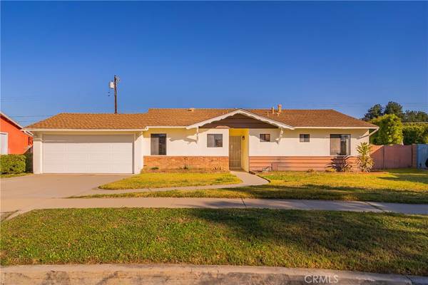 3301 W Keys LN, Anaheim, CA 92804