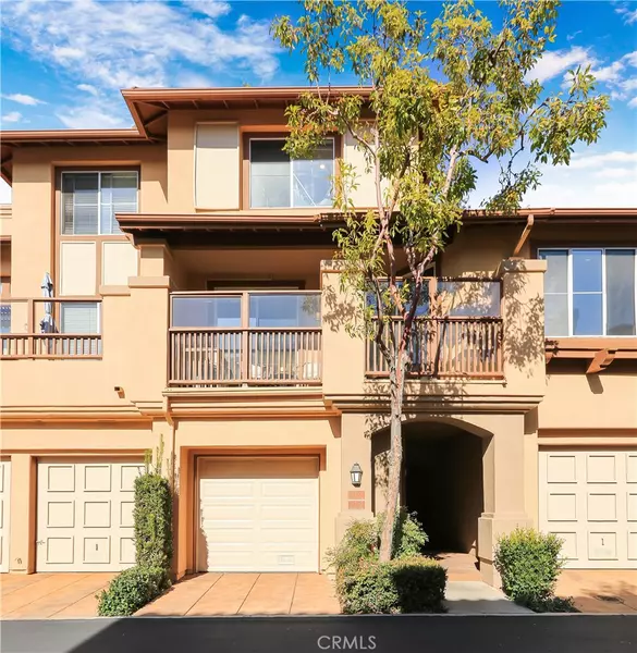 2727 Dietrich DR, Tustin, CA 92782