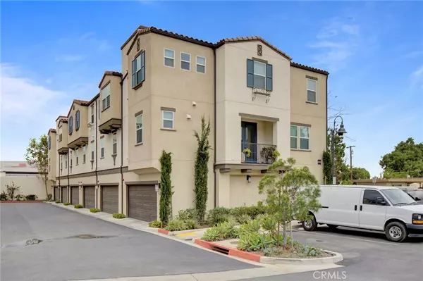 649 W Foothill BLVD #5, Glendora, CA 91741