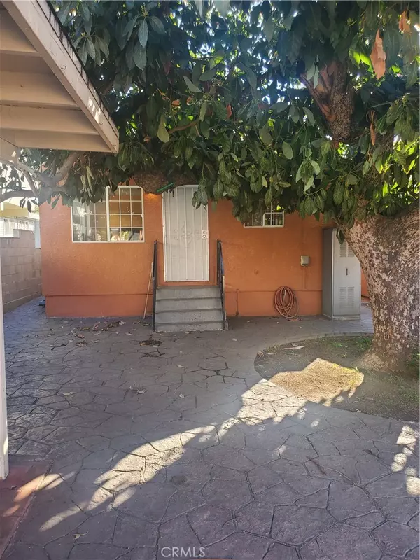 Whittier, CA 90602,7322 7324 Milton AVE