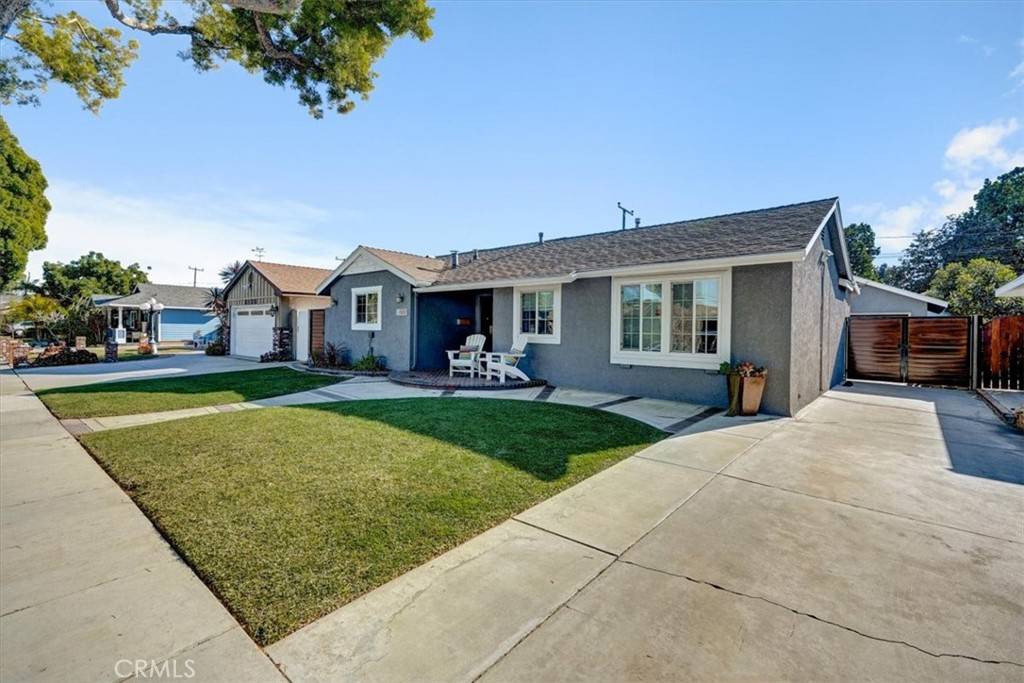 Long Beach, CA 90808,6130 E Rosebay ST