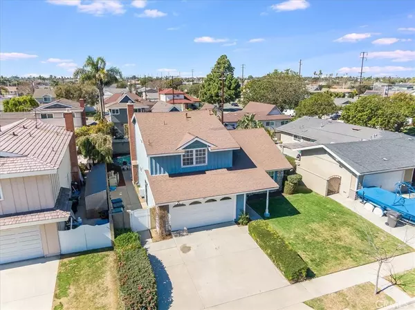 Huntington Beach, CA 92647,16051 Pitman LN