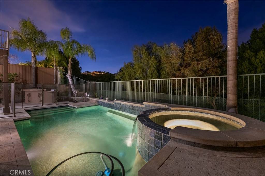 Anaheim Hills, CA 92808,8755 E Garden View DR