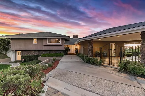 1100 Kenwood PL, Fullerton, CA 92831