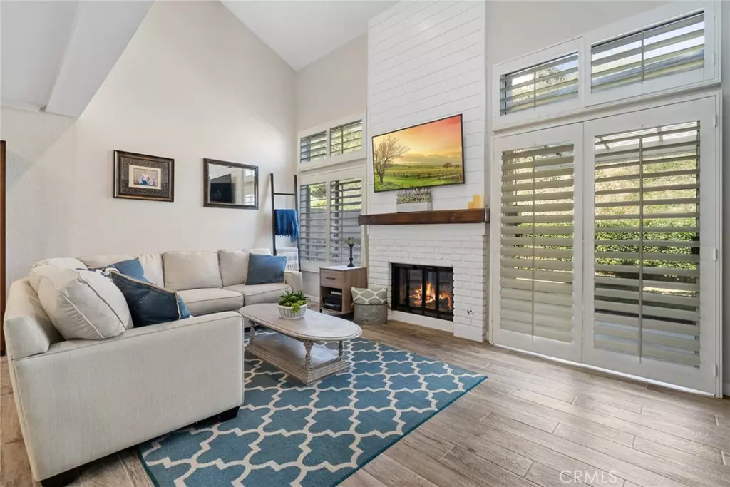 Anaheim Hills, CA 92807,6040 E Summit CT #42