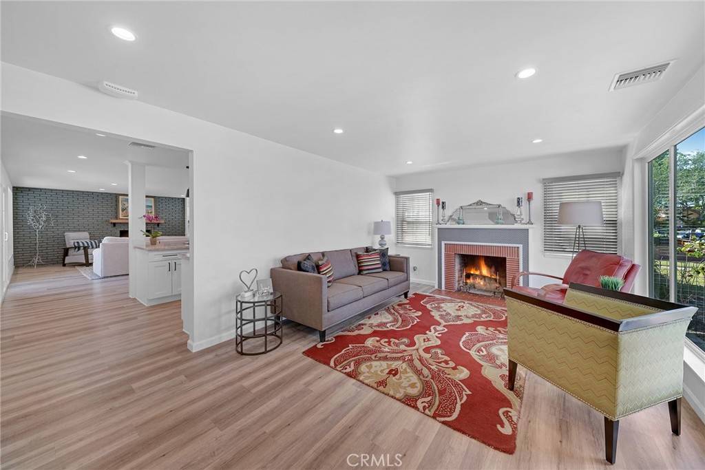 Signal Hill, CA 90755,3242 Lewis AVE