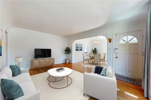 Anaheim, CA 92805,404 N Pine ST