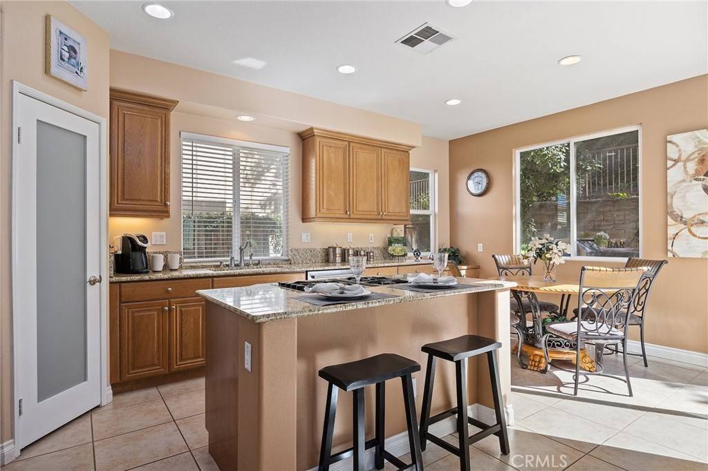 Anaheim Hills, CA 92807,5876 E Treehouse LN