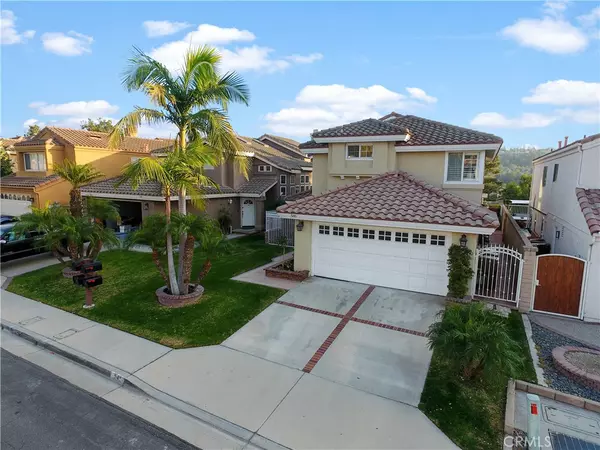 541 S Hibiscus WAY, Anaheim Hills, CA 92808