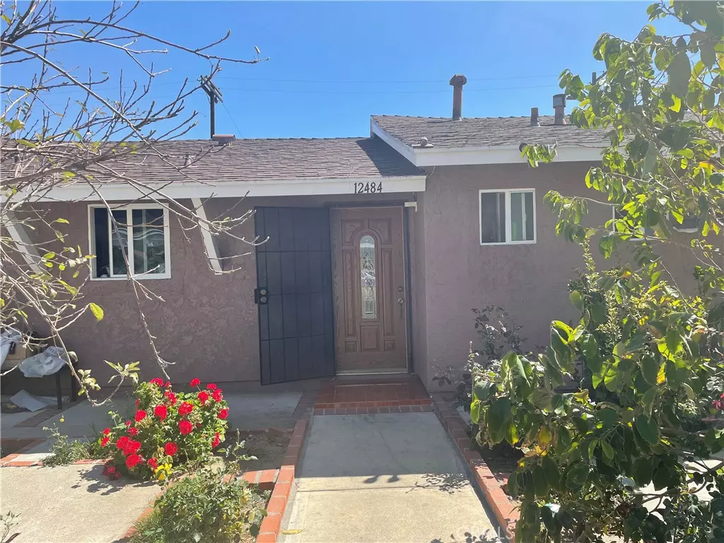 Pacoima, CA 91331,12484 Claretta ST