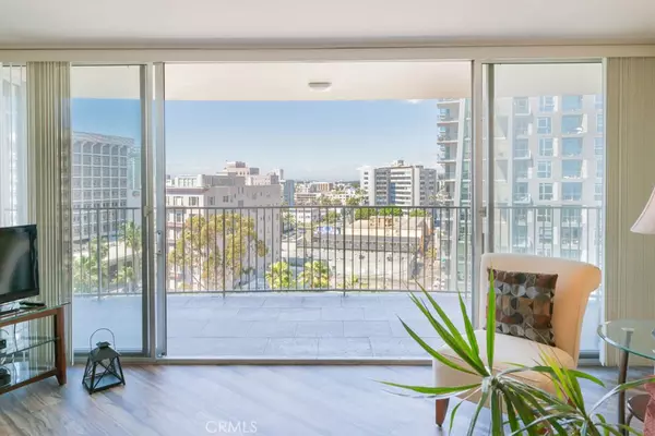Long Beach, CA 90802,700 E Ocean BLVD #1502