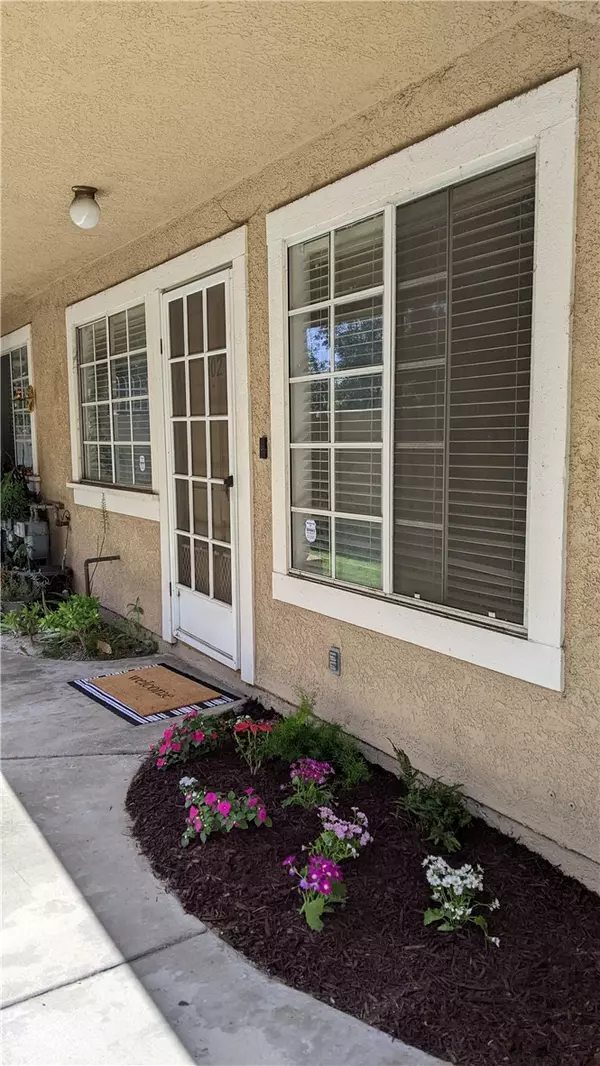 Lakewood, CA 90715,20802 Arline AVE