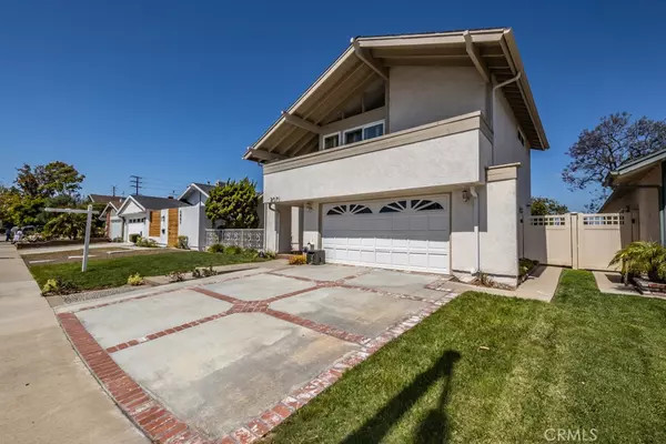 2071 Nantucket PL, Tustin, CA 92780