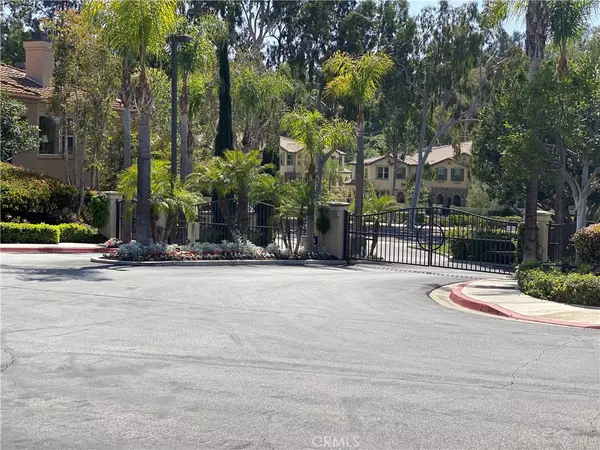 Anaheim Hills, CA 92807,307 S San Vicente LN