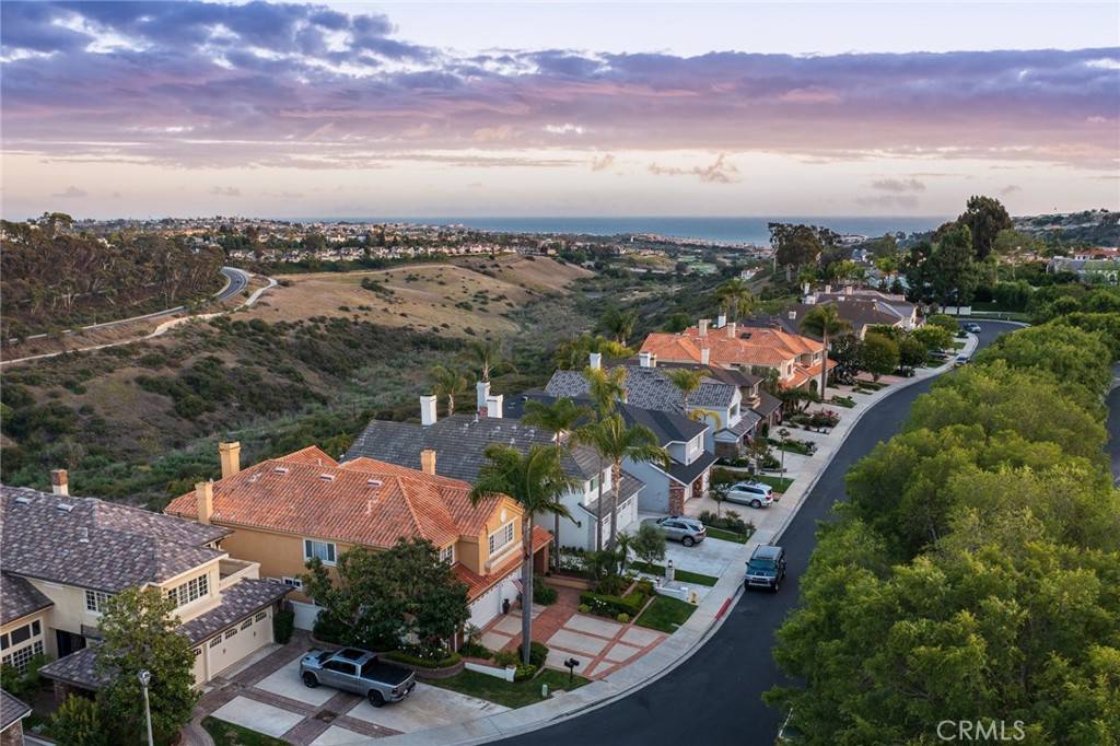 Laguna Niguel, CA 92677,8 Bethany