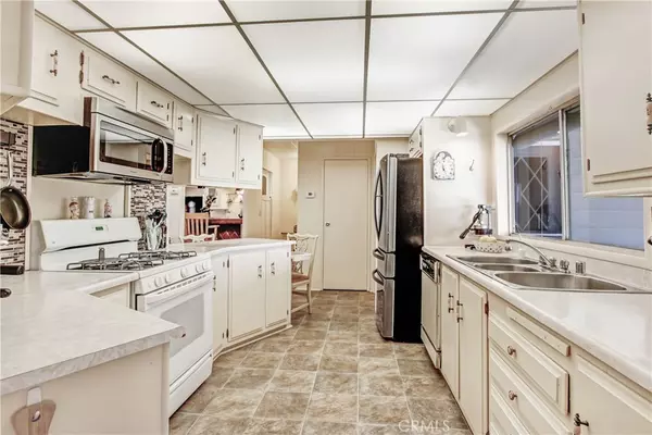 Chino Hills, CA 91709,1850 Fairway Dr #54