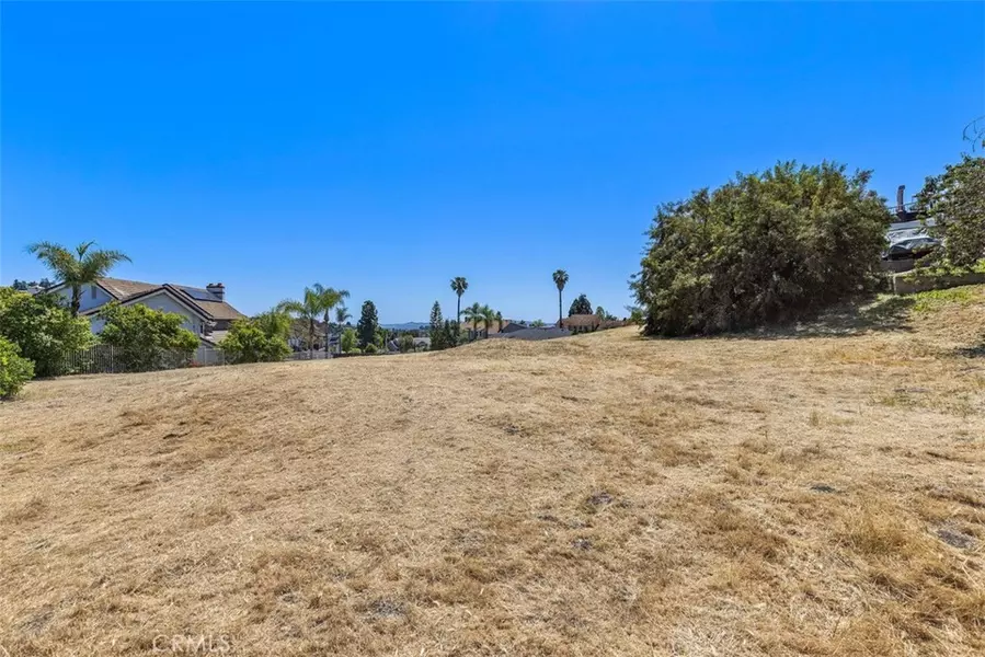 13121 Lemon Leaf LN, North Tustin, CA 92705