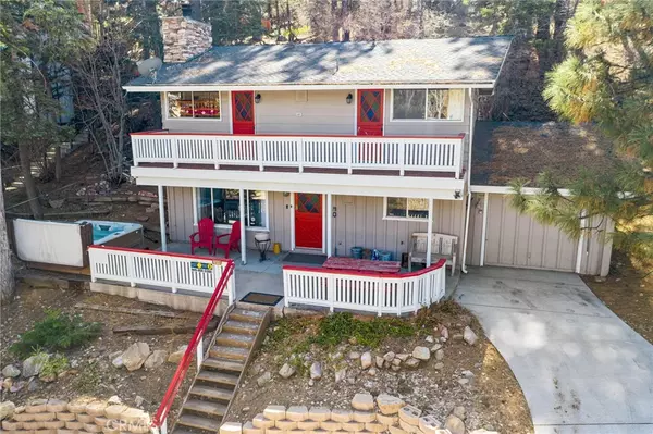Big Bear Lake, CA 92315,1212 Club View DR