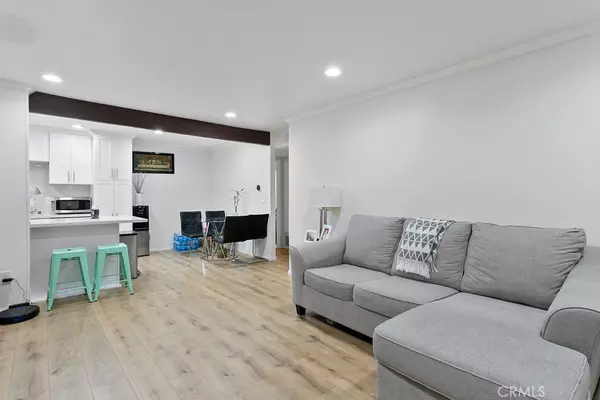 Santa Ana, CA 92707,1101 W Macarthur BLVD #183