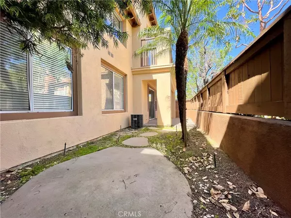 Tustin, CA 92782,2744 Dunstan DR