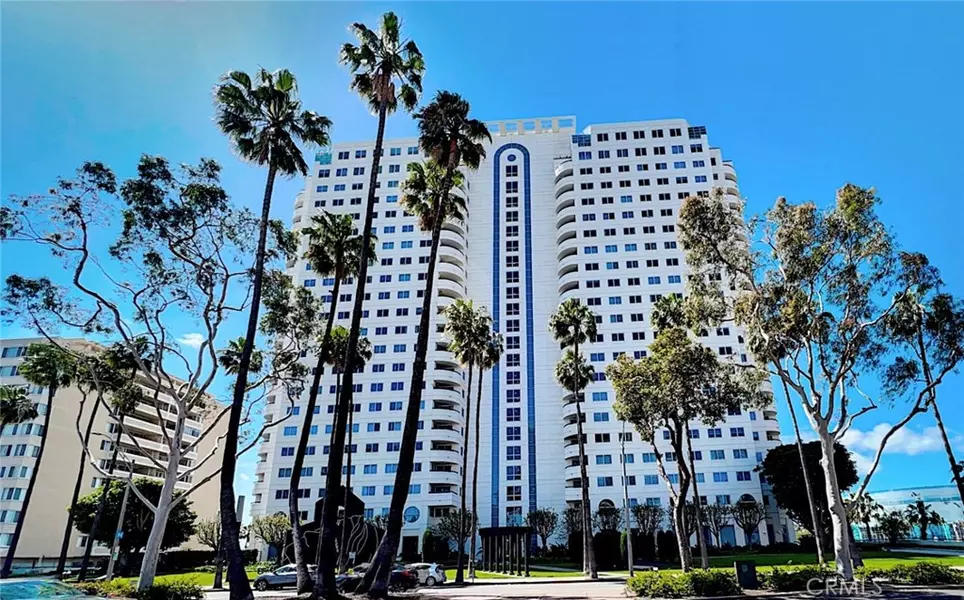 525 E Seaside WAY #1009, Long Beach, CA 90802